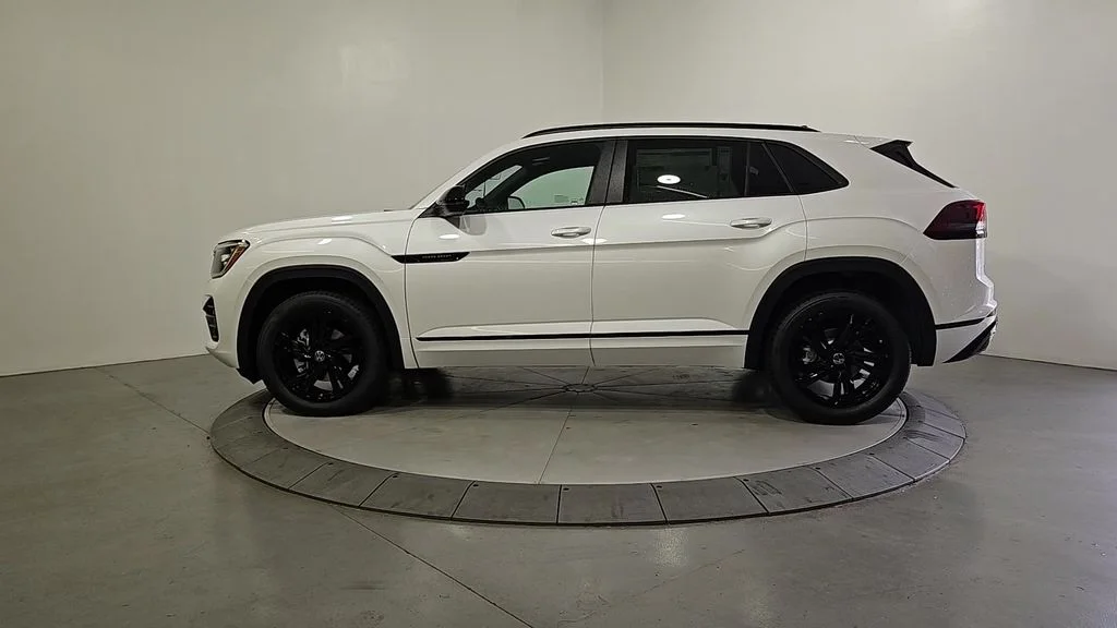 New 2026 White/off-white Volkswagen 2.0T SEL R-Line Black image 2