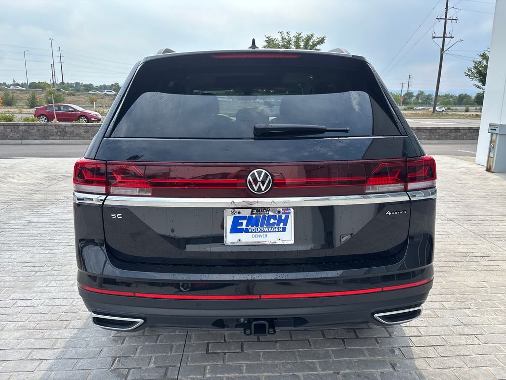 New 2026 Deep Black Pearl Volkswagen 2.0T SE w/Technology image 4