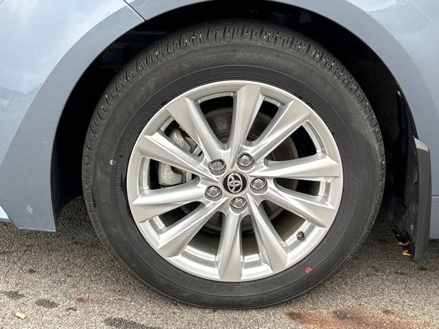 Certified Used 2026  Toyota LE image 17