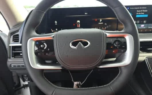 Certified Used 2025 Radiant White INFINITI SENSORY image 20