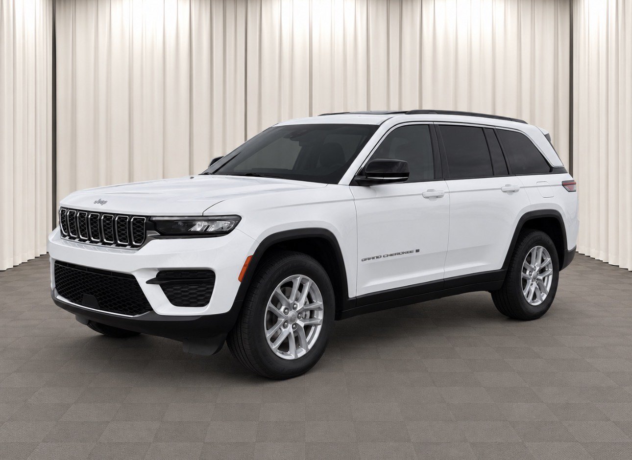 Used 2025 Bright White Clearcoat Jeep Laredo X image 7