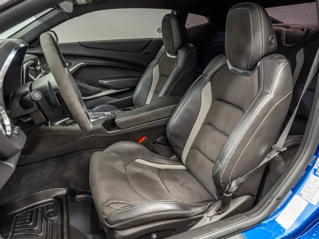 Used 2018 Hyper Blue Metallic Chevrolet SS image 34
