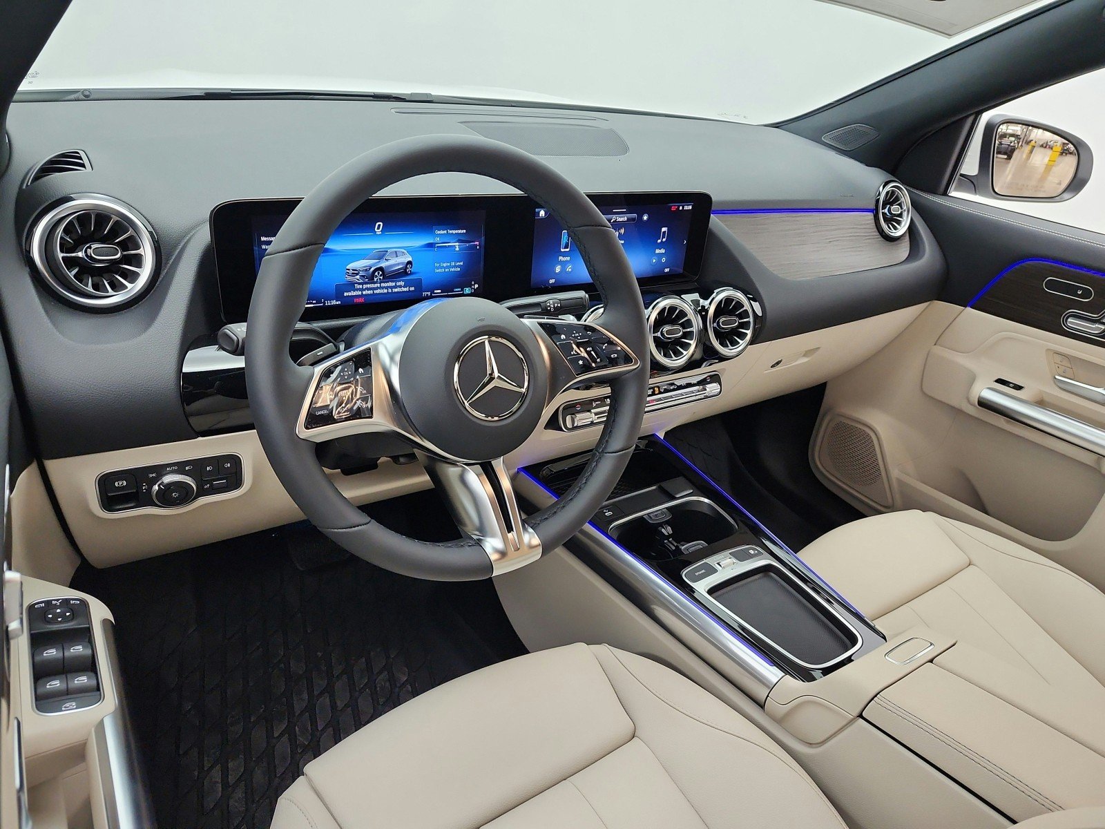 New 2026 Polar White Mercedes-Benz GLA 250 4MATIC® SUV image 9