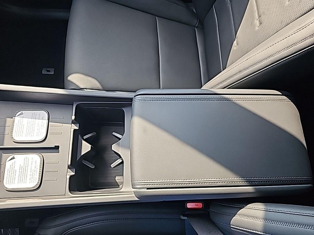 2026 Hyundai Santa Fe Calligraphy - Photo 23