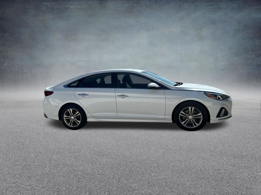 Used 2019 White Hyundai SEL image 7
