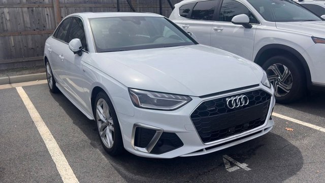 2023 Audi A4 45 S line Premium Plus