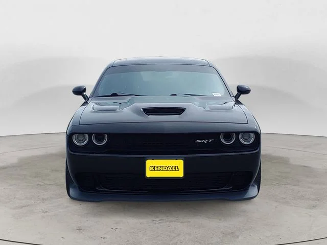 Used 2016 Pitch Black Clearcoat Dodge SRT Hellcat image 8