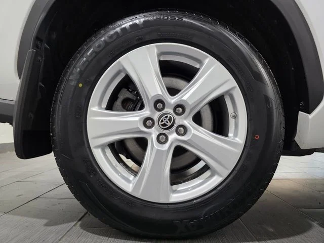 Used 2023 Beige Toyota L image 24