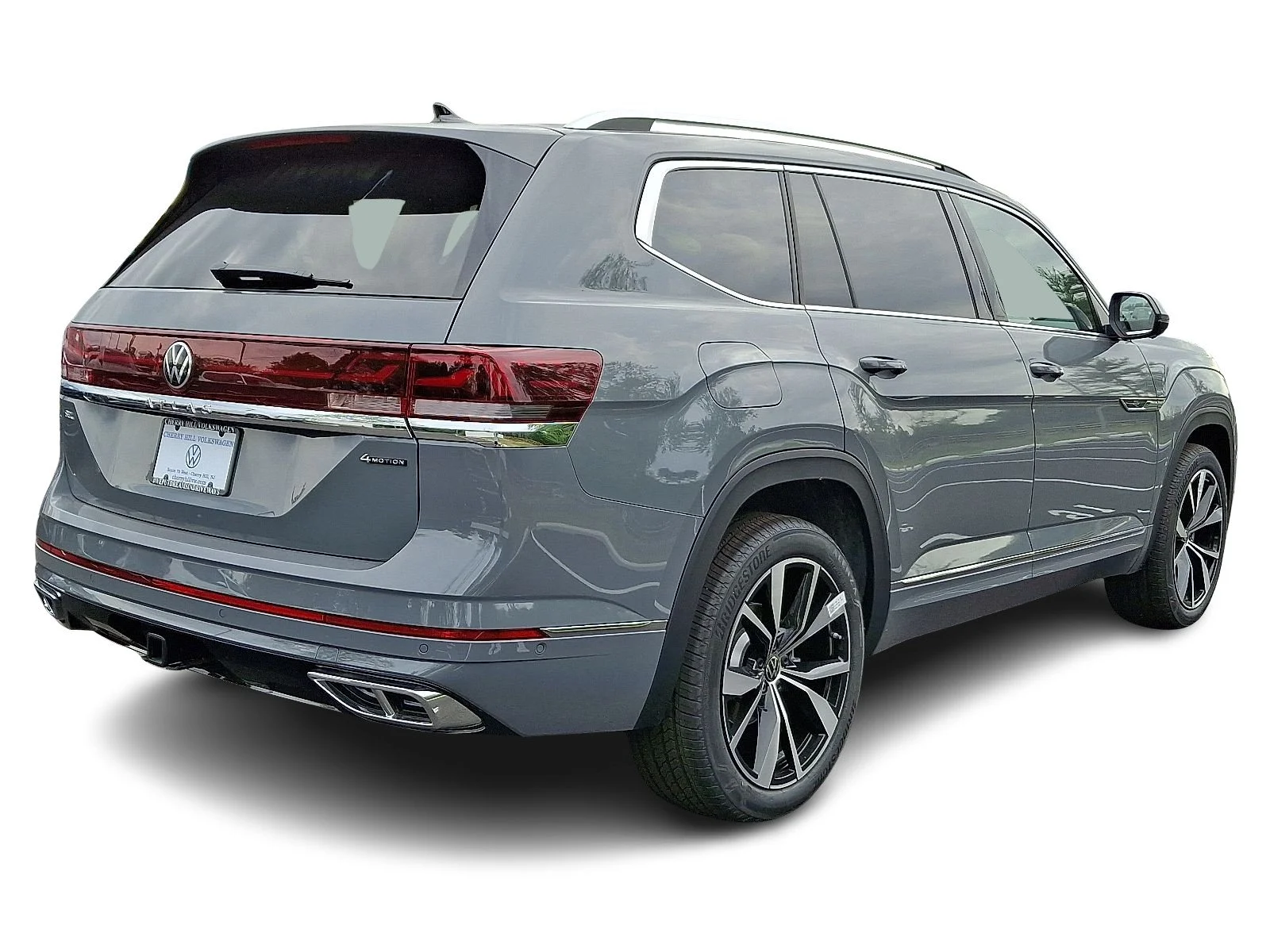 New 2026 Pure Gray Volkswagen 2.0T SEL Premium R-Line image 4