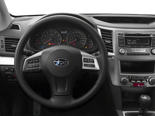 Used 2013 Deep Indigo Pearl Subaru 2.5i Premium image 9