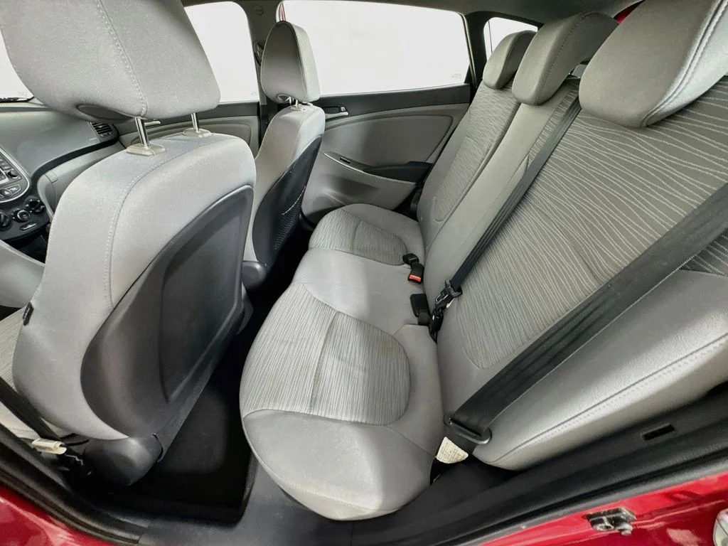 Used 2015 Red Hyundai GS image 24