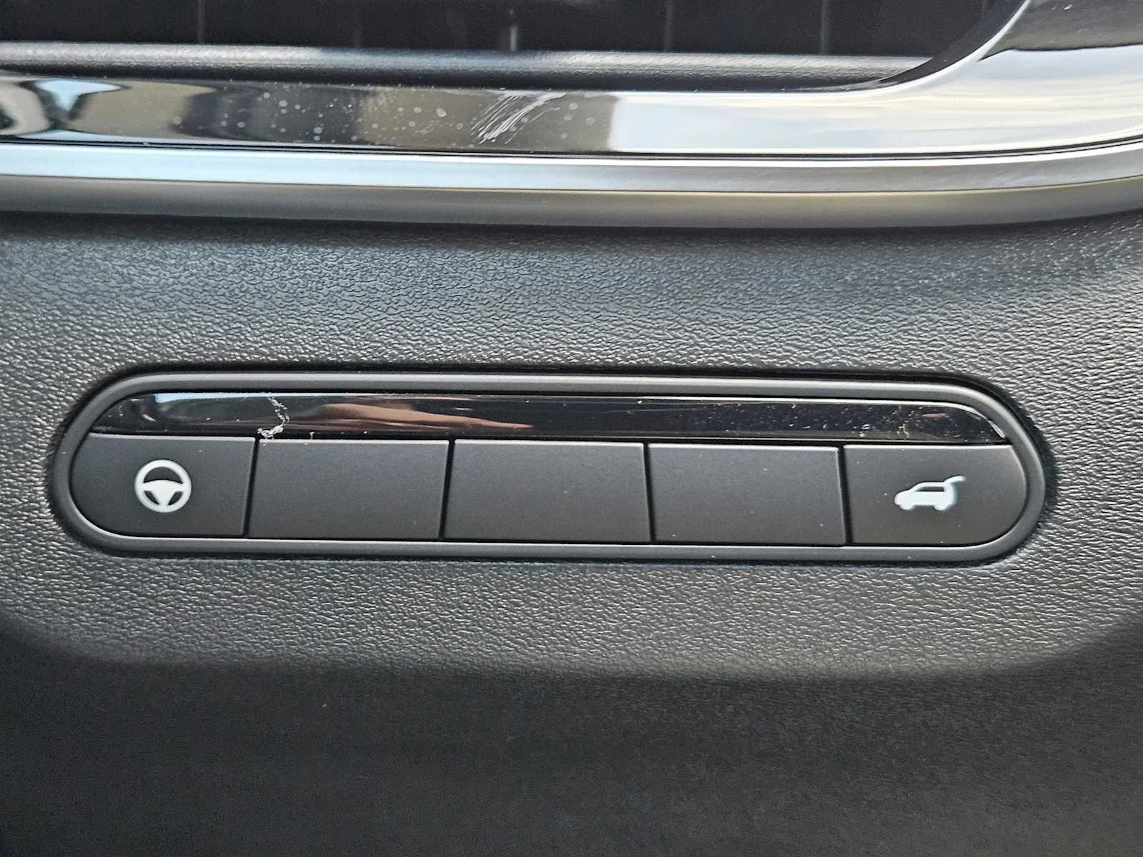 2027 INFINITI QX60 LUXE - Photo 16