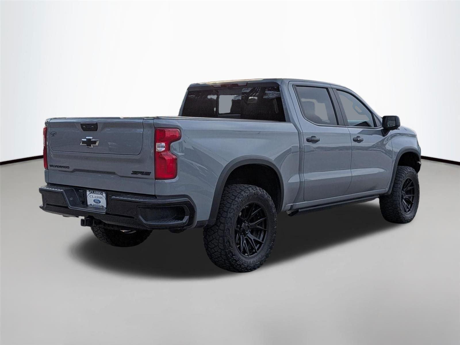 Used 2024 Slate Gray Metallic Chevrolet ZR2 image 5