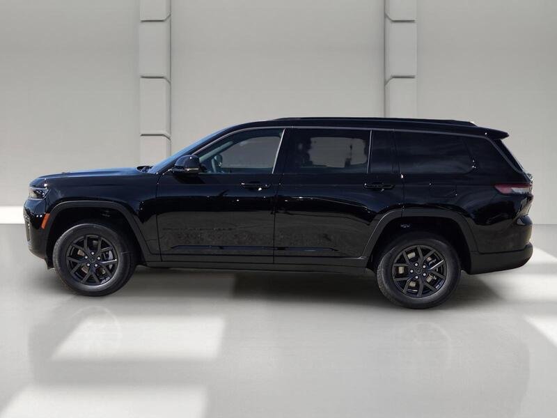 New 2027 High Gloss Black Jeep LAREDO ALTITUDE 4X4 *LTD AVAIL* image 2