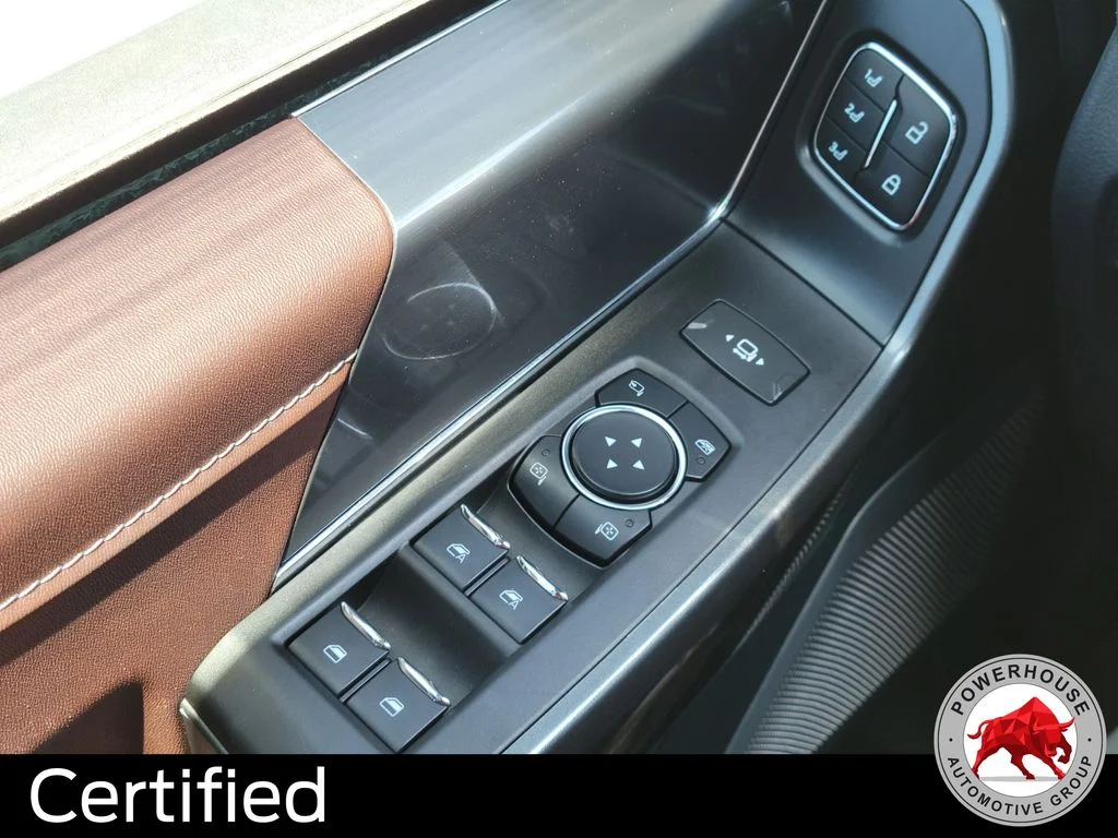 Used 2022 Gray Ford Lariat image 27