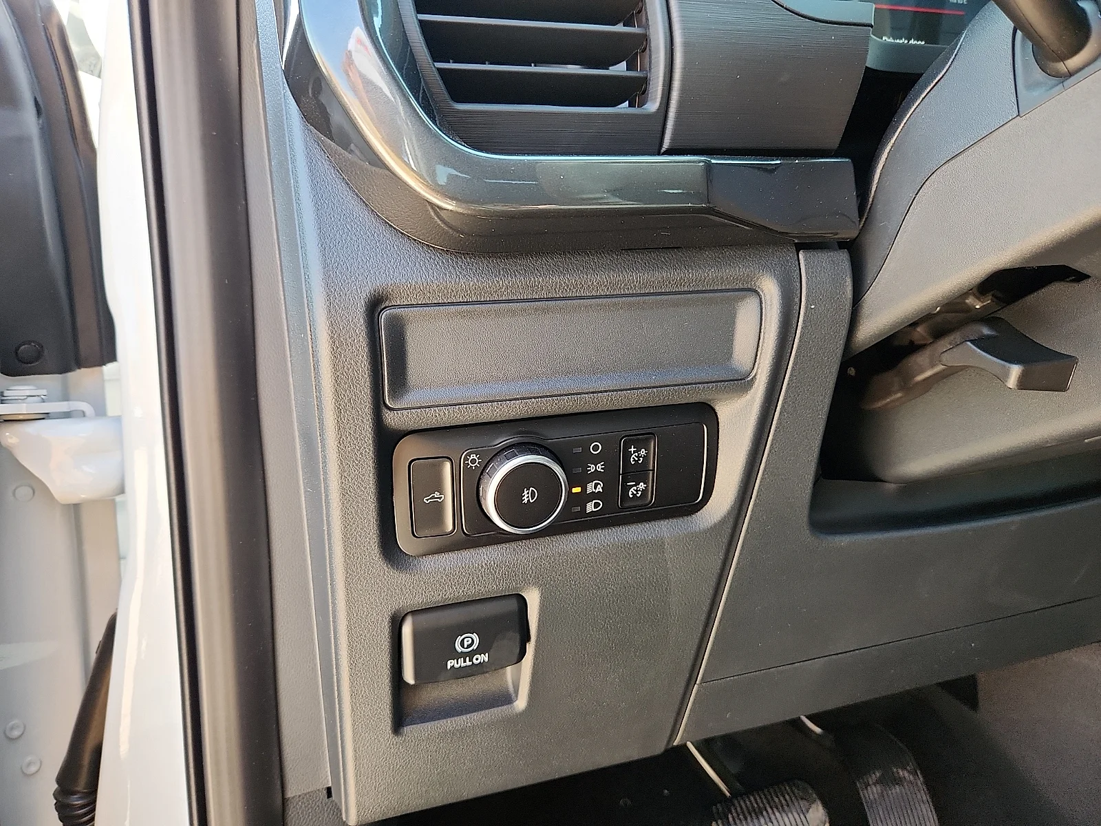New 2026 Oxford White Ford STX® image 16