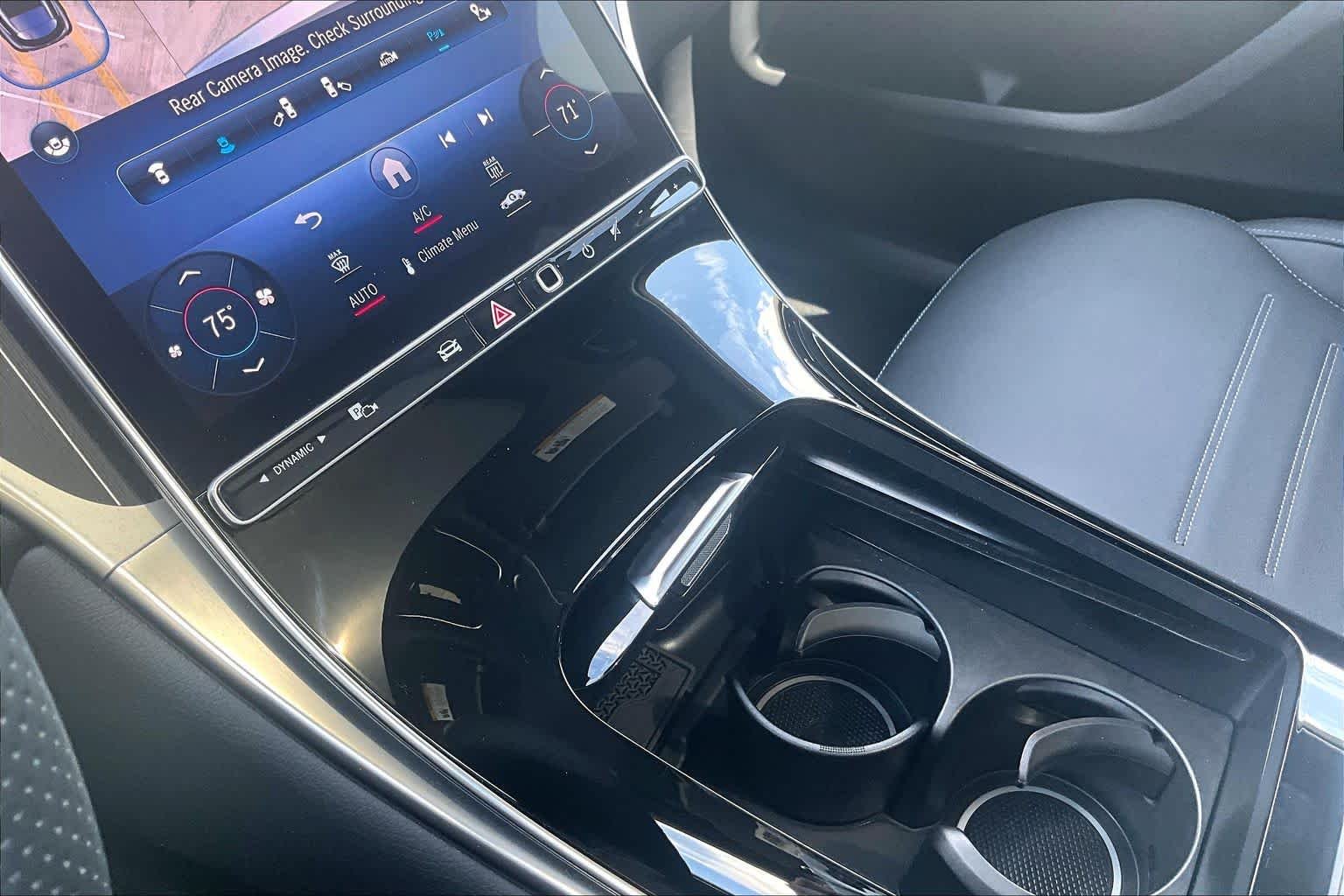 Used 2024 Cirrus Silver Metallic Mercedes-Benz GLC 300 image 14