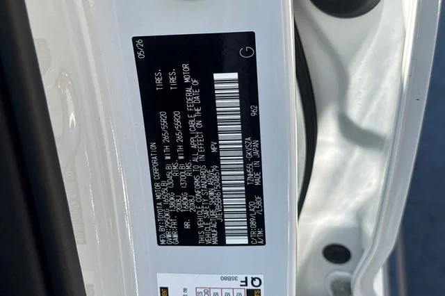 New 2026 Wind Chill Pearl <sup>1</sup> Toyota 4Runner Limited image 33
