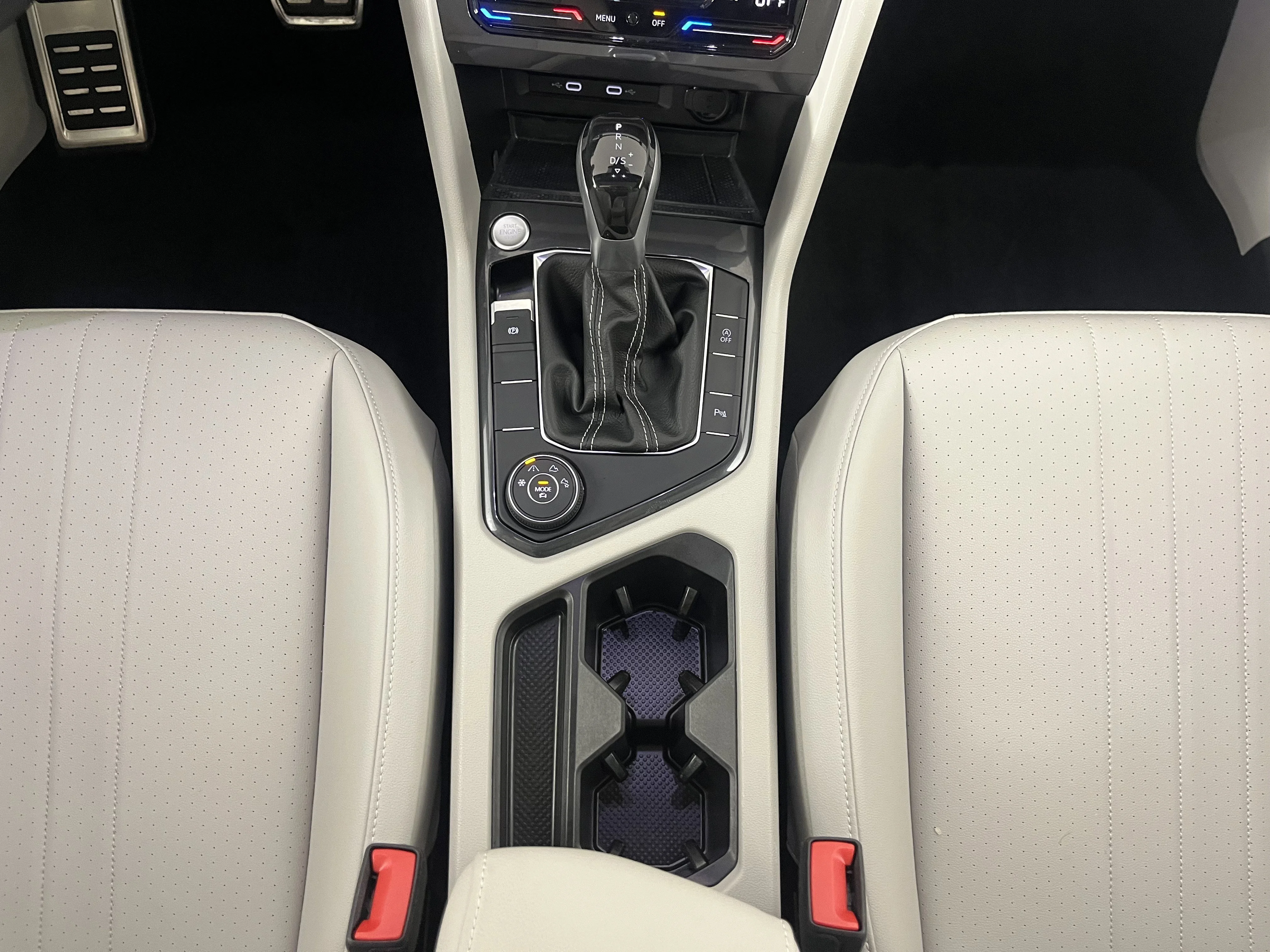 Certified Used 2023 Deep Black Pearl Volkswagen SE R-Line Black image 16