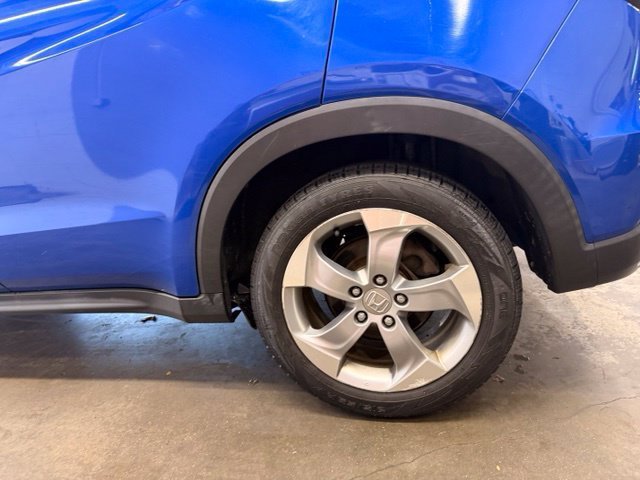 Used 2018  Honda LX image 8