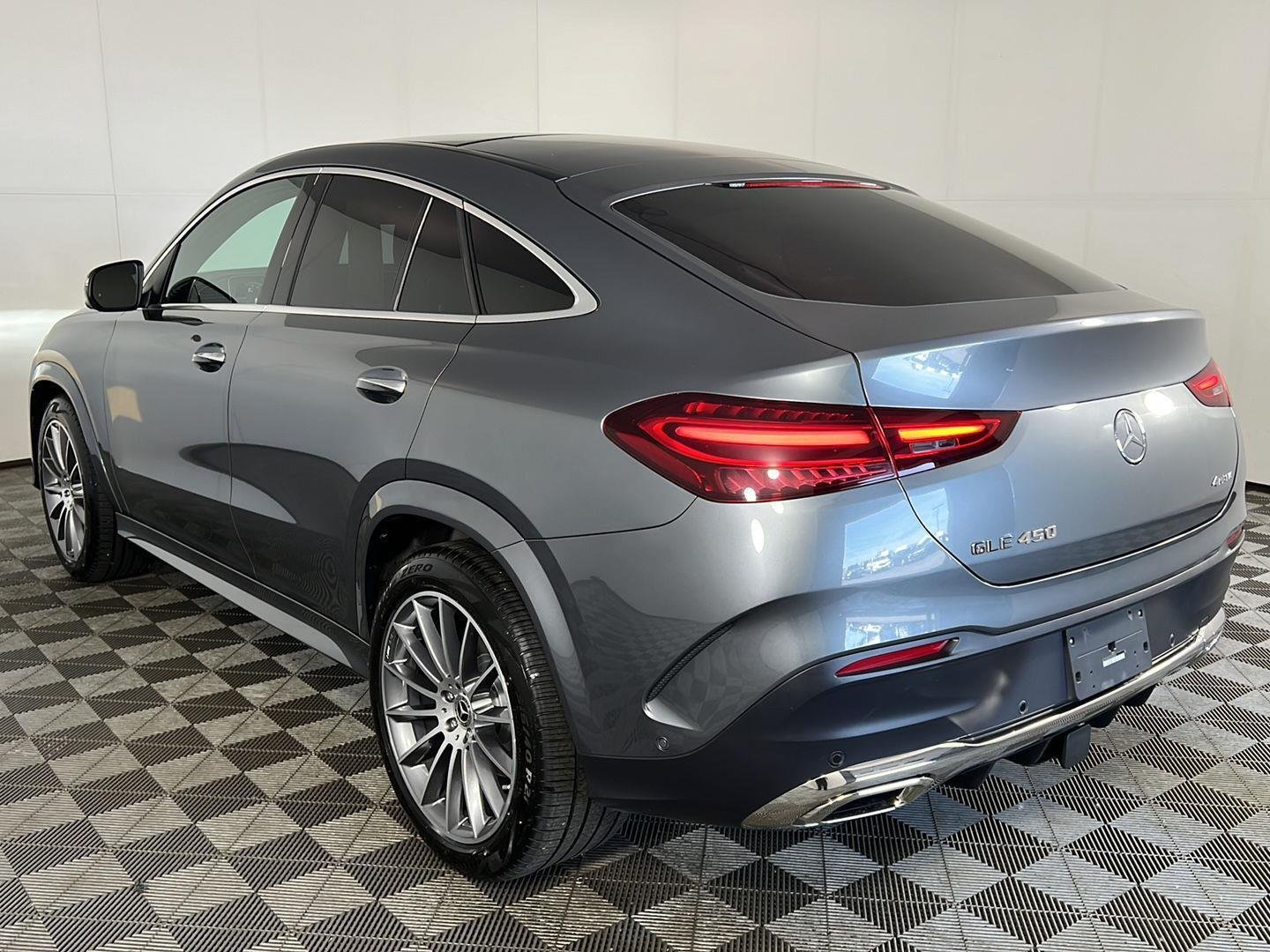 Certified Used 2026 Selenite Grey Metallic Mercedes-Benz GLE 450 image 27