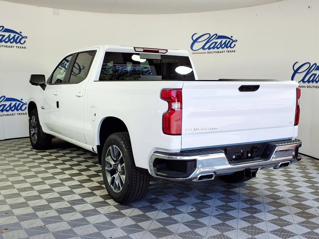 2026 Chevrolet Silverado 1500 LT - Photo 2
