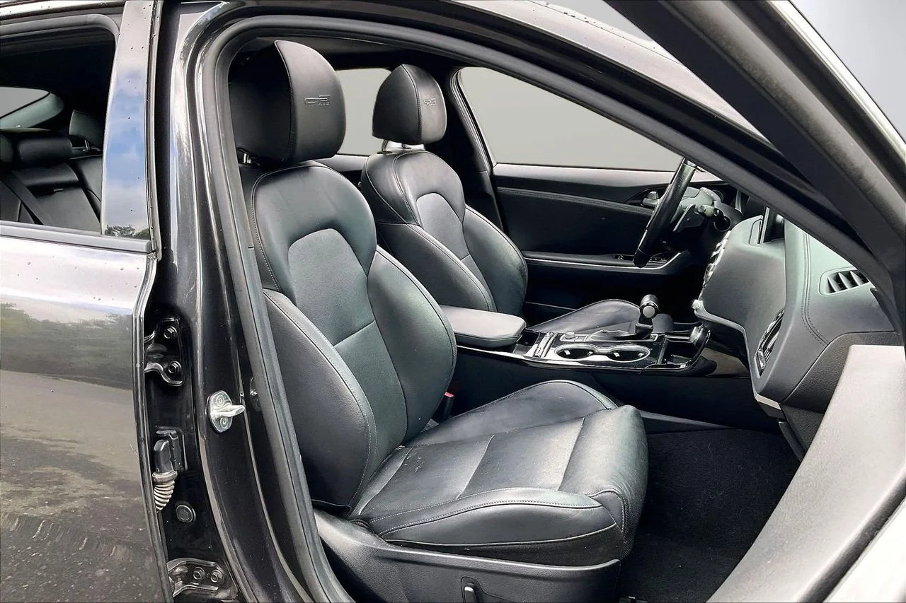 Used 2020  Kia GT-Line image 25