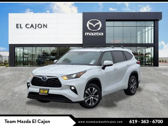 2023 Toyota Highlander Hybrid XLE AWD's photo