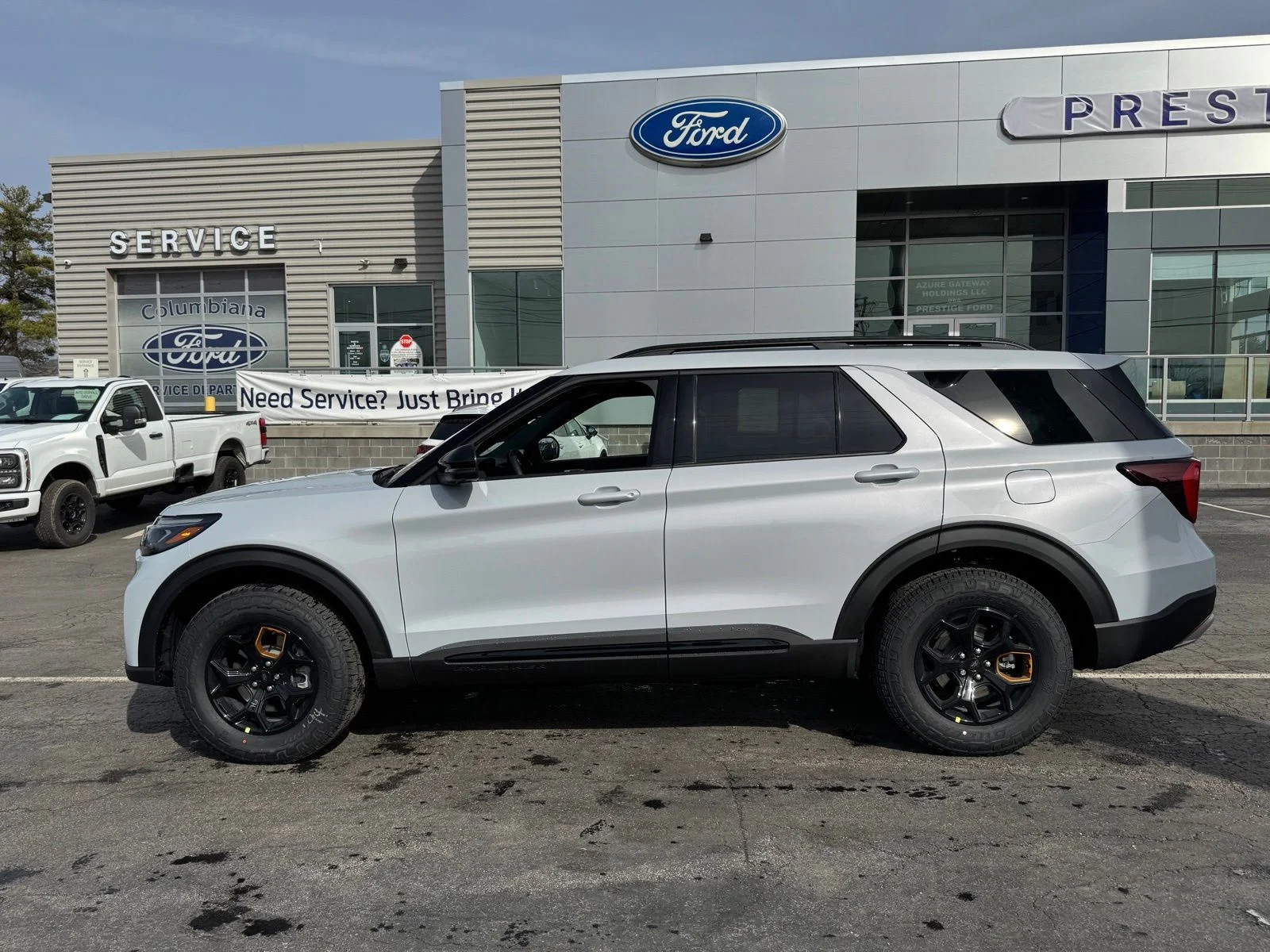 New 2026 Space White Metallic Ford Tremor® image 3
