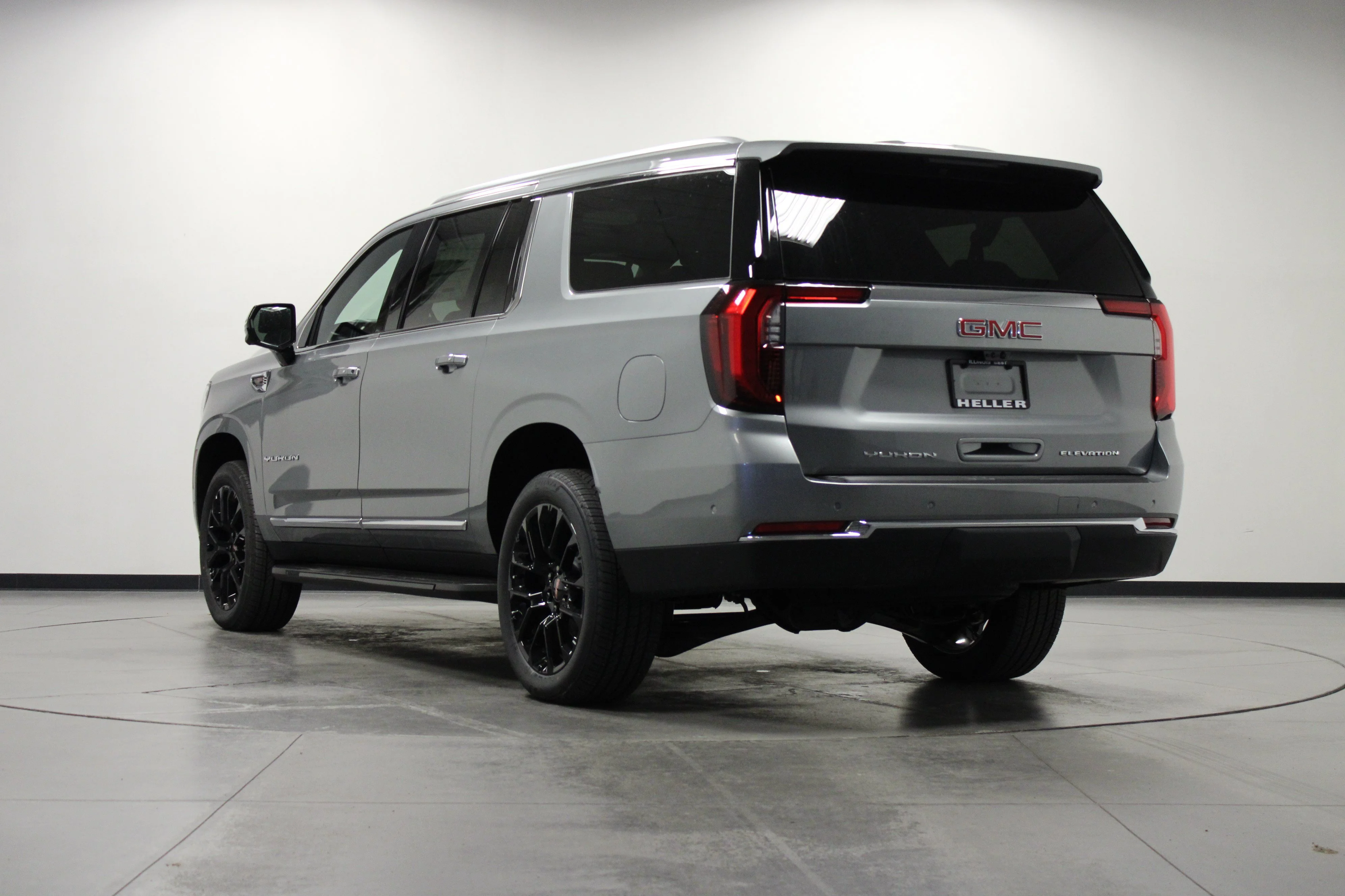 2026 GMC Yukon XL Elevation - Photo 6