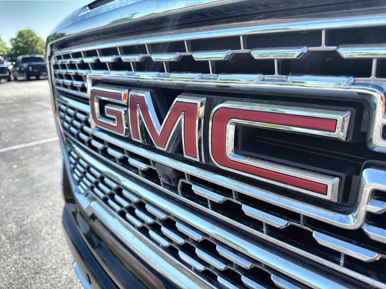 Used 2019 ONYX BLACK GMC Denali image 26