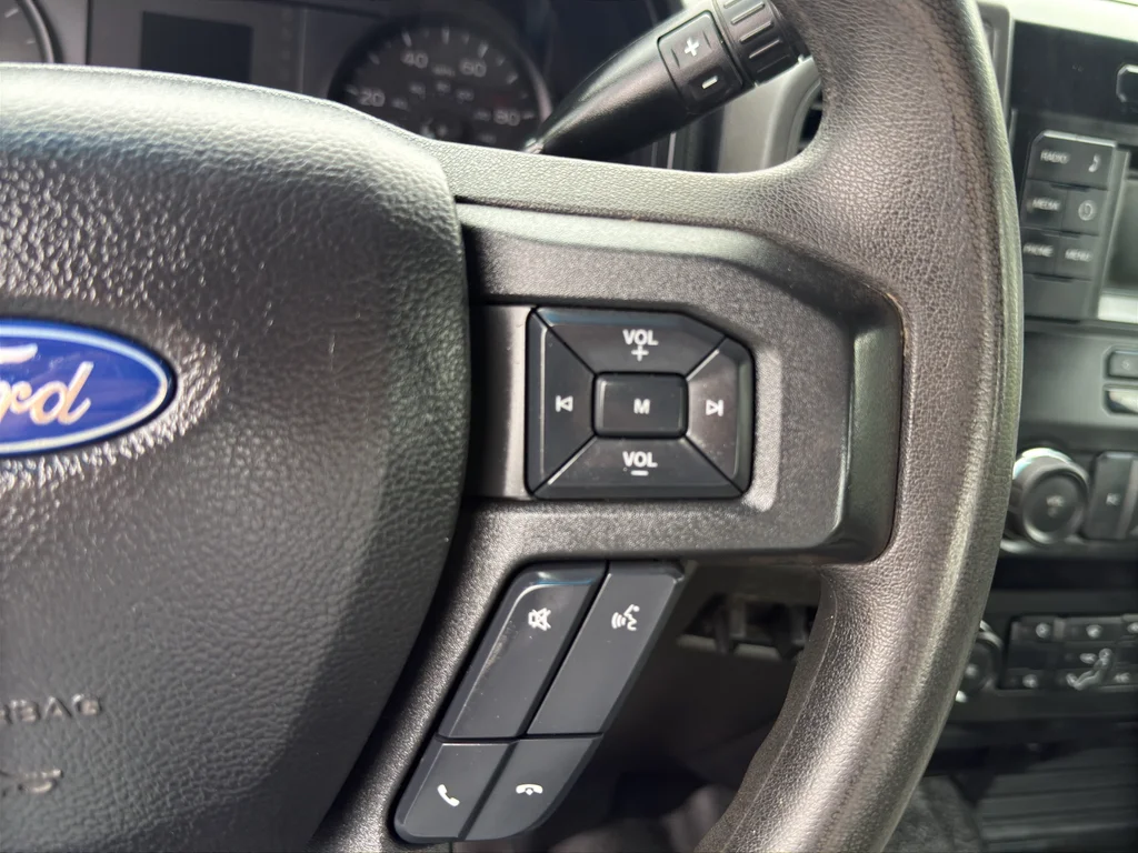 Used 2019 Oxford White Ford XL image 28