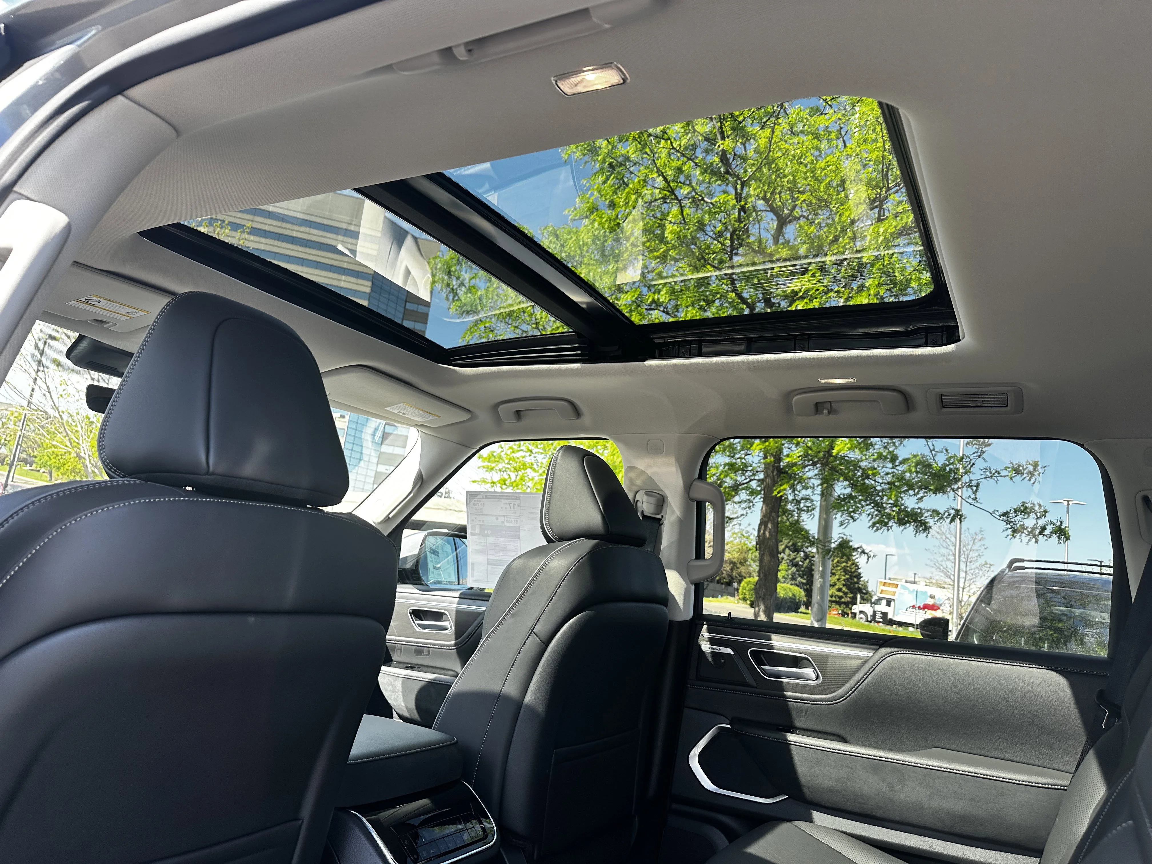 New 2026 DYNAMIC METAL INFINITI Luxe 4WD image 12