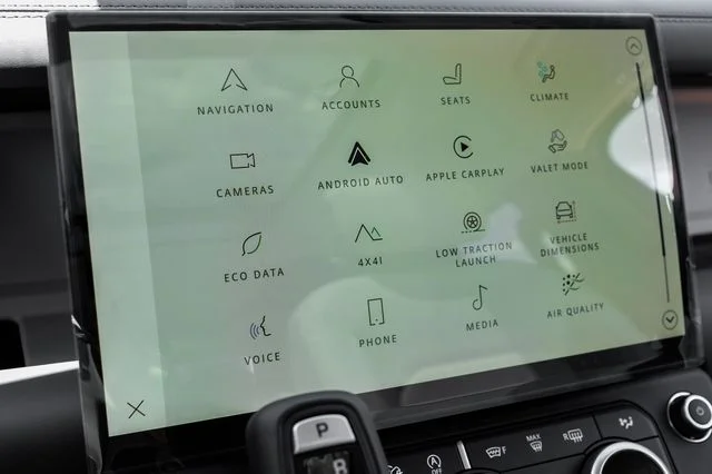 New 2026 Tasman Blue Land Rover X-Dynamic SE image 37