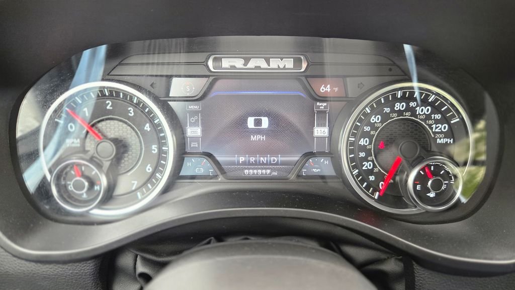 Used 2022 Black Ram Big Horn/Lone Star image 10