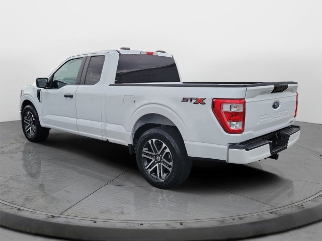 Used 2023 White Ford XL image 4