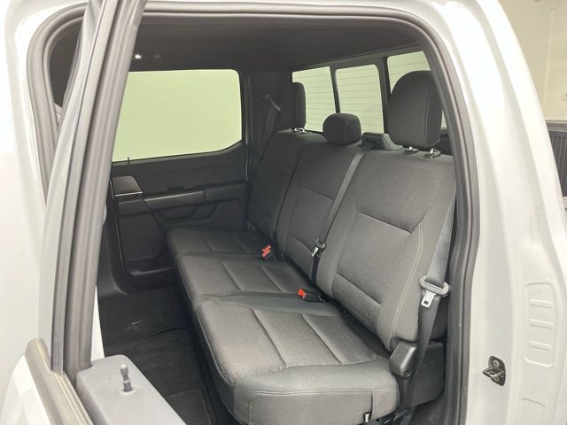 Used 2024 Avalanche Gray Ford XLT image 14