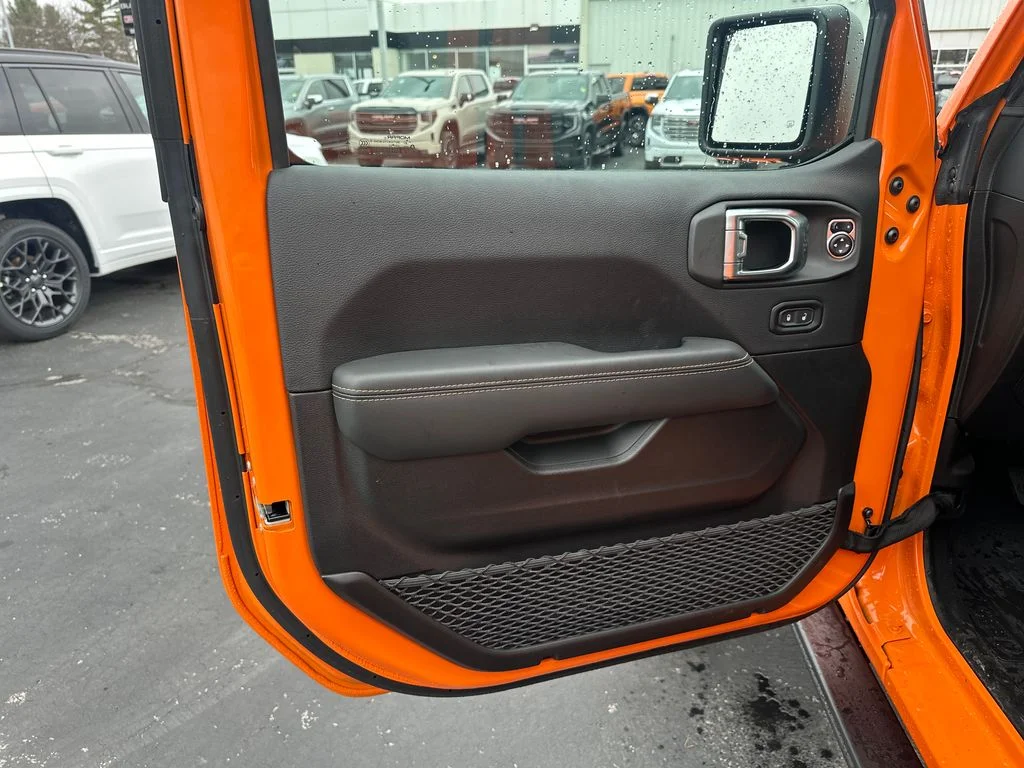 2025 Jeep Wrangler 4-Door Rubicon 392 Final Edition - Photo 12