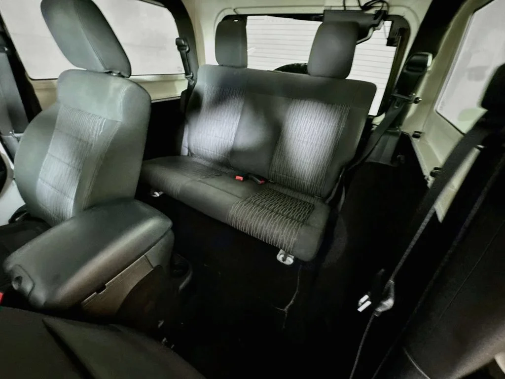 Used 2012 White Jeep Rubicon image 27