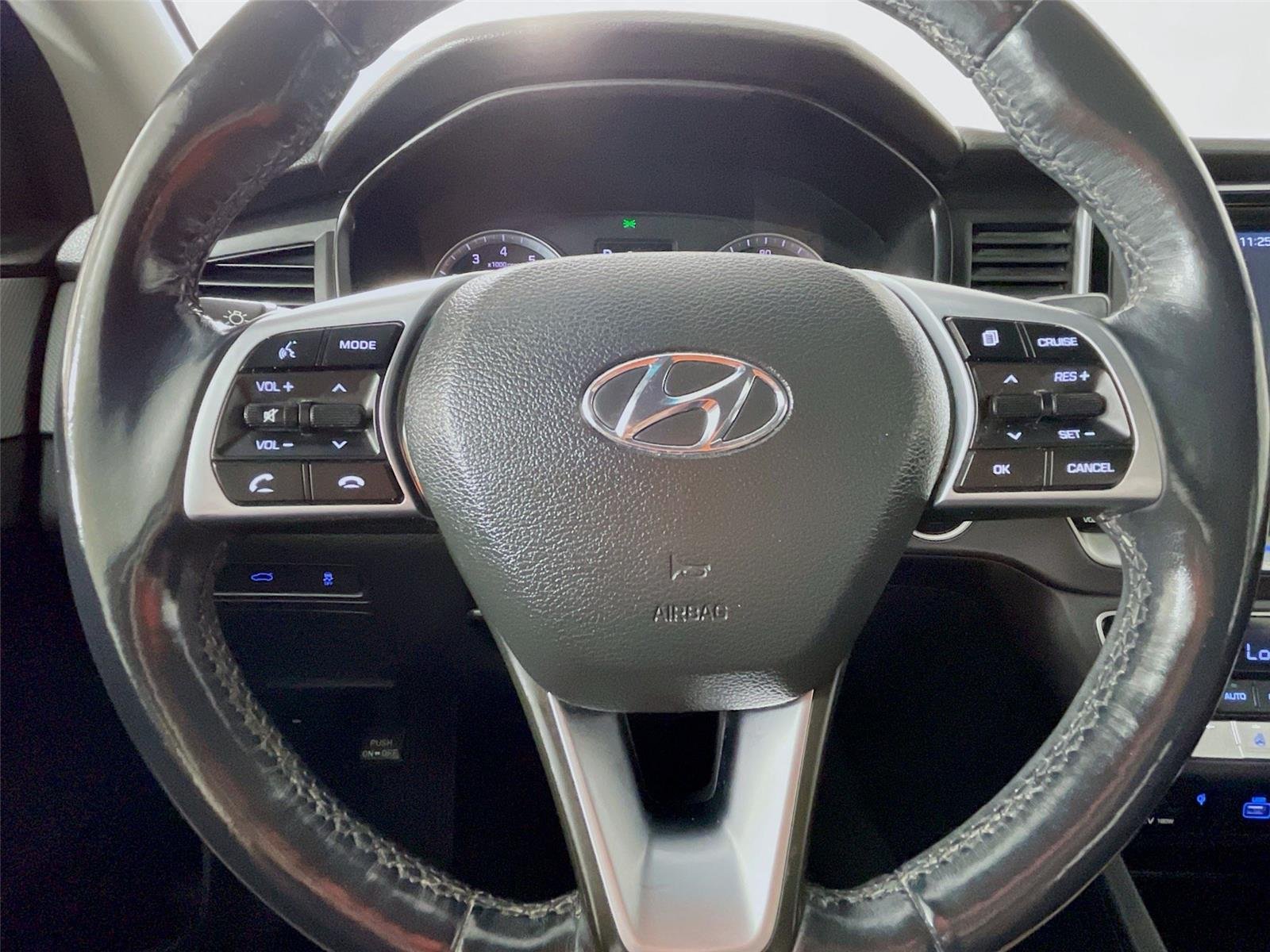 Used 2019 Quartz White Pearl Hyundai SEL image 16