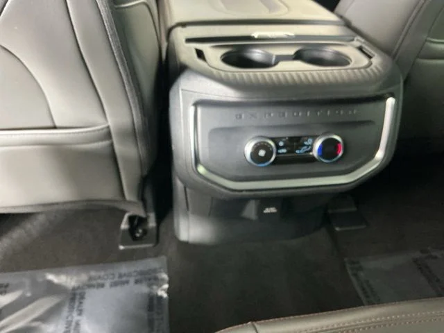 Used 2025 Black Metallic Ford Active image 32