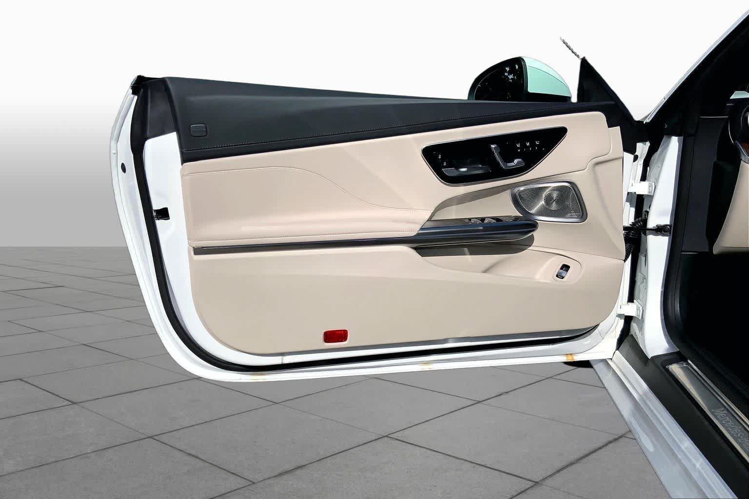 New 2027 Polar White Mercedes-Benz CLE 450 image 14