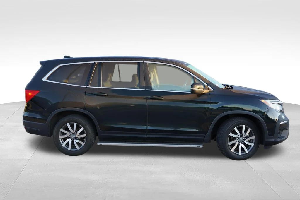 Used 2020 Crystal Black Pearl Honda EX-L image 2