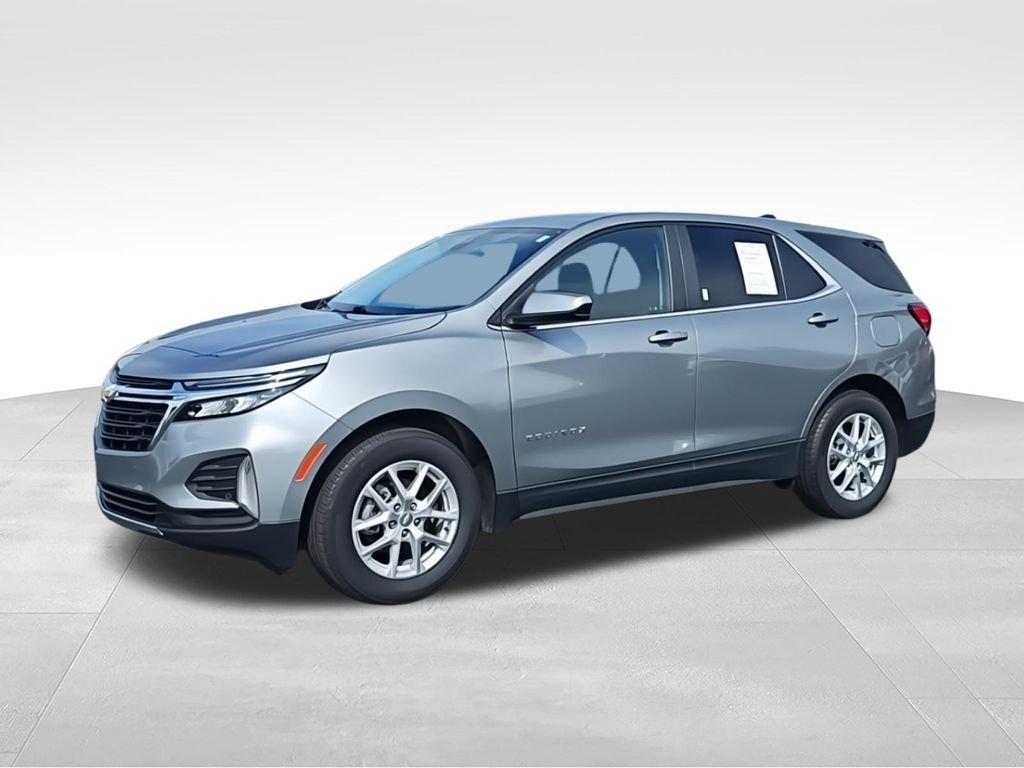 Used 2024 Gray Chevrolet LT image 5