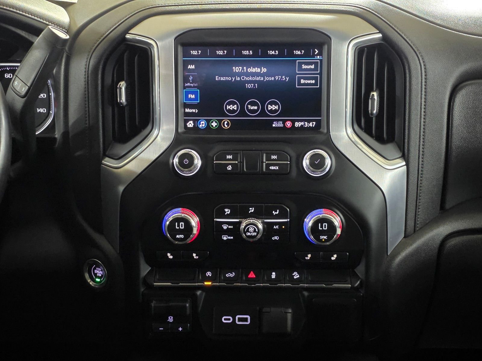 Used 2021 Summit White GMC Elevation image 28