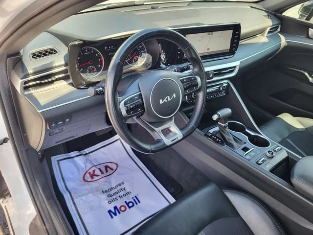 Certified Used 2024 White Kia GT-Line image 9