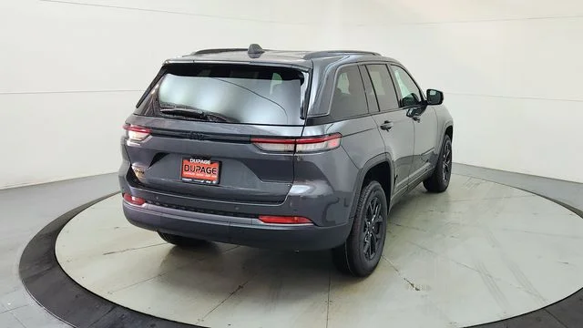 New 2026 Baltic Gray Metallic Clearcoat Jeep Altitude image 9