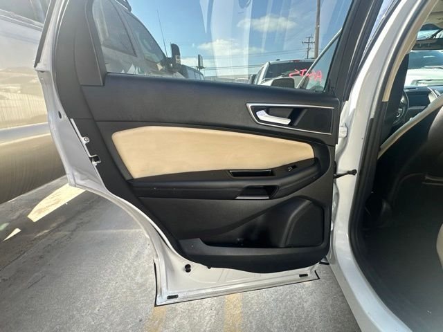 Used 2015 White Ford SEL image 7