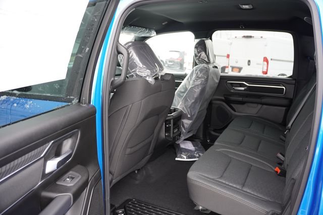 New 2026 Hydro Blue Pearl-Coat Exterior Paint RAM Big Horn image 11