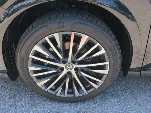 New 2026 Caviar Lexus RX 350h PREMIUM+ AWD image 11